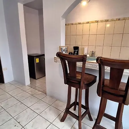 Apartamento Irden En El Centro De Liberia Exterior photo